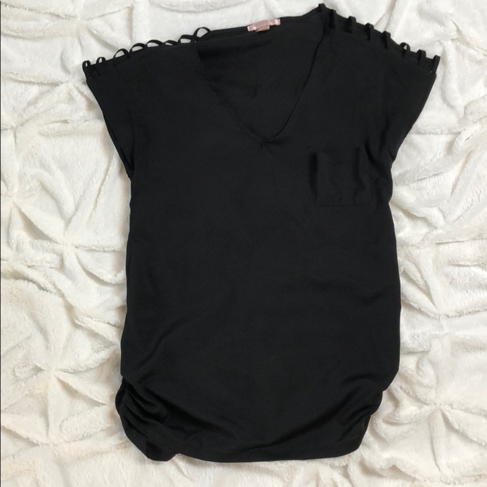 Romeo & Juliet Couture black blouse Sz S